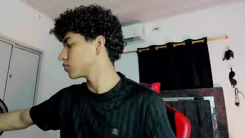 Maximiliano online show from 30, 11, 2025