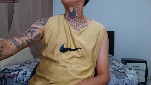 Snapshot of maximo10_ chatting on 9, 11, 2025 Maximum Independent model online show from 9, 11, 2025