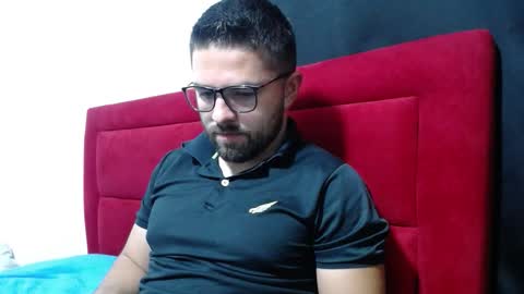 maximo_2000 online show from 28, 10, 2025