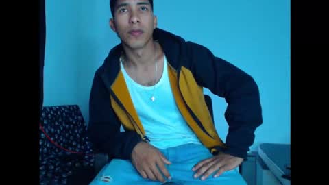 Snapshot of maximo_vega_new chatting on 14, 12, 2024 Maximo Aron Vega online show from 14, 12, 2024
