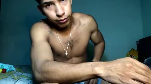 Snapshot of maximo_vega_new chatting on 21, 2, 2025 Maximo Aron Vega online show from 21, 2, 2025