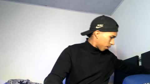 Snapshot of maximo_vega_new chatting on 10, 3, 2025 Maximo Aron Vega online show from 10, 3, 2025