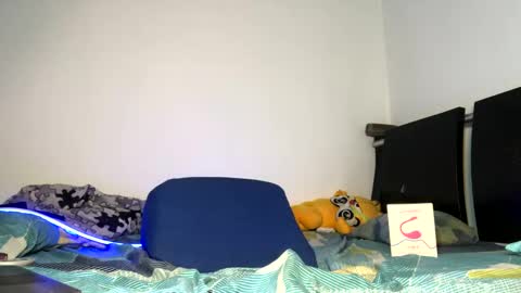 Snapshot of maximo_vega_new chatting on 10, 3, 2025 Maximo Aron Vega online show from 10, 3, 2025