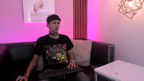 MAXIMO online show from 17, 7, 2026