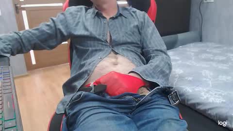 Snapshot of maximus3334 chatting on 9, 1, 2026 maximus3334 online show from 9, 1, 2026