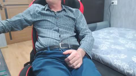 Snapshot of maximus3334 chatting on 12, 4, 2026 maximus3334 online show from 12, 4, 2026