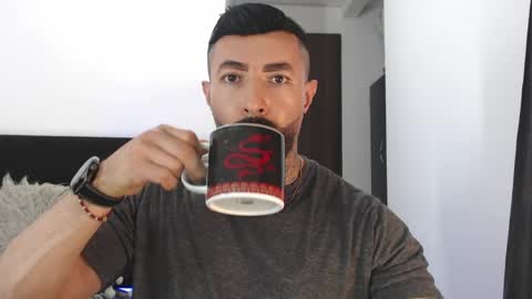 Snapshot of maximus_golden chatting on 18, 5, 2026 Independent Model online show from 18, 5, 2026