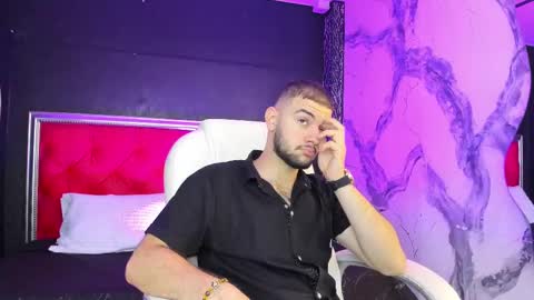 Snapshot of maximusdick1_ chatting on 16, 12, 2024 Maximus online show from 16, 12, 2024