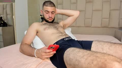 Snapshot of maximusdick1_ chatting on 22, 11, 2025 Maximus online show from 22, 11, 2025