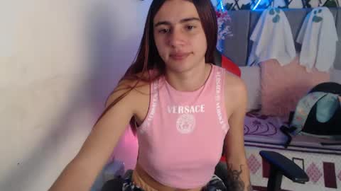 maxinesex_ online show from 10, 10, 2025