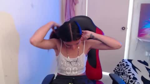 maxinesex_ online show from 15, 12, 2025