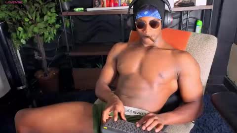 Maxmuscle10 online show from 9, 2, 2026