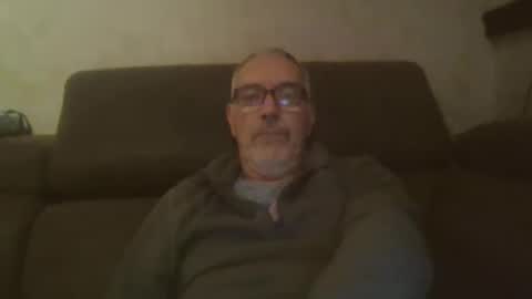 maxou569 online show from 1, 11, 2025