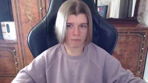 Snapshot of maxplay18 chatting on 19, 2, 2025 Max online show from 19, 2, 2025