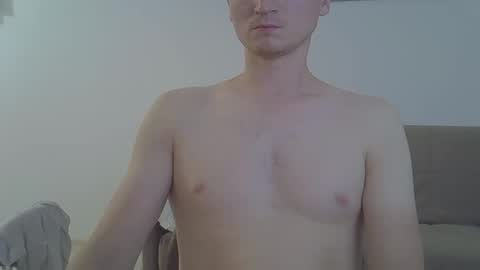 Snapshot of maxrelax90 chatting on 9, 10, 2025 maxrelax90 online show from 9, 10, 2025