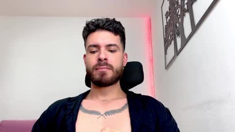 Maxi online show from 3, 1, 2025