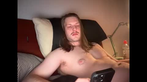 Snapshot of maxwatts95 chatting on 2, 2, 2025 Max Watts online show from 2, 2, 2025