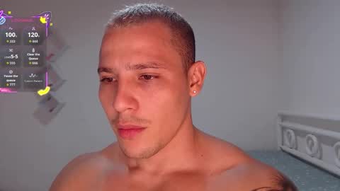 Snapshot of maxwel949813 chatting on 12, 11, 2025 Max online show from 12, 11, 2025