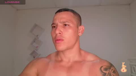 Snapshot of maxwel949813 chatting on 2, 4, 2026 Max online show from 2, 4, 2026