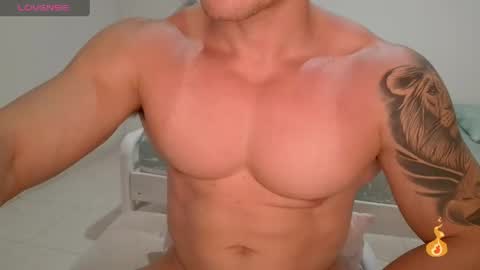 Snapshot of maxwel949813 chatting on 16, 4, 2026 Max online show from 16, 4, 2026