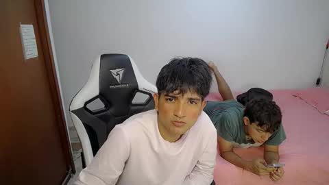 MAX  DAN online show from 3, 3, 2026