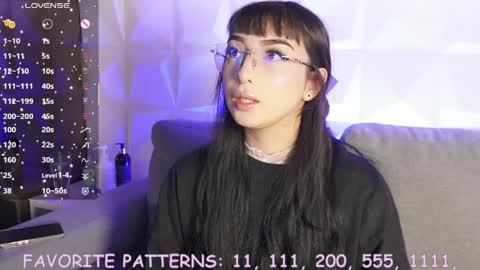 Snapshot of maxx_caprice chatting on 10, 4, 2026 gabby online show from 10, 4, 2026