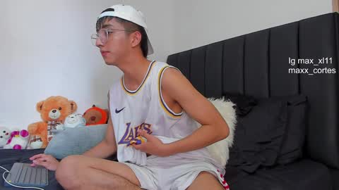 Snapshot of maxx_cortes chatting on 2, 2, 2025 maxx_cortes online show from 2, 2, 2025