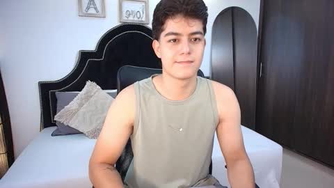 Snapshot of maxxicruz chatting on 11, 9, 2025 Maxxi online show from 11, 9, 2025