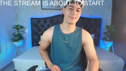 Snapshot of maxxicruz chatting on 23, 11, 2025 Maxxi online show from 23, 11, 2025