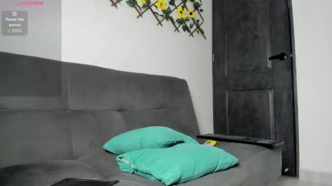 Snapshot of maxxx_bigcock chatting on 17, 4, 2026 Max online show from 17, 4, 2026