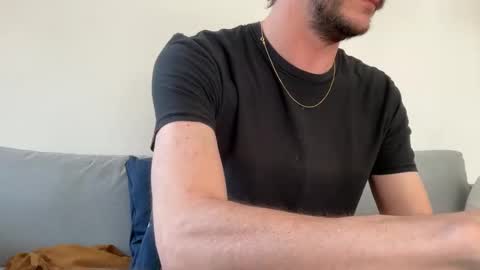 Snapshot of maxxxurbate chatting on 5, 5, 2026 MaxXxurbate online show from 5, 5, 2026