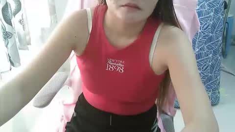 Snapshot of may171822 chatting on 28, 4, 2026 may online show from 28, 4, 2026