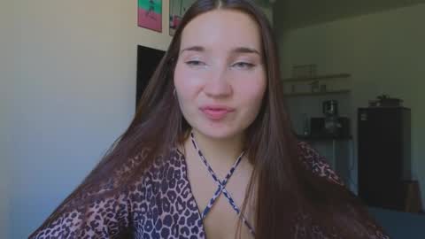 Snapshot of may_dani chatting on 5, 4, 2026 Dani and May online show from 5, 4, 2026