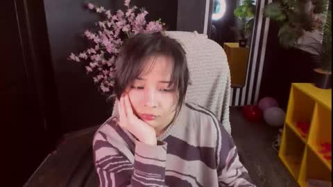 Snapshot of may_lings chatting on 8, 3, 2026 may_lings online show from 8, 3, 2026