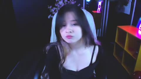 Snapshot of may_lings chatting on 3, 4, 2026 may_lings online show from 3, 4, 2026