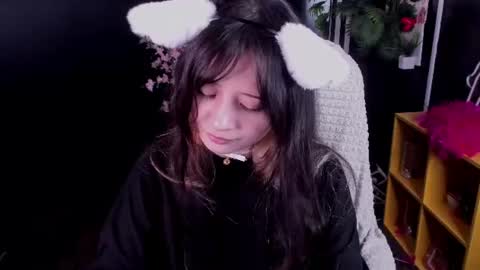 Snapshot of may_lings chatting on 18, 6, 2026 may_lings online show from 18, 6, 2026
