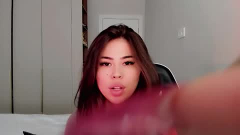 Snapshot of may_mia chatting on 23, 2, 2026 Mia online show from 23, 2, 2026