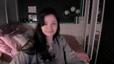Snapshot of maya___muse chatting on 14, 7, 2026 Maya online show from 14, 7, 2026