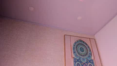 Snapshot of maya_house chatting on 8, 1, 2026 maya_house online show from 8, 1, 2026