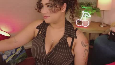 Snapshot of maya_house chatting on 1, 4, 2026 maya_house online show from 1, 4, 2026