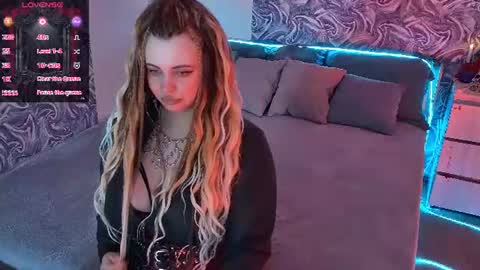 Snapshot of maya_mils chatting on 20, 6, 2026 Maya Mils online show from 20, 6, 2026