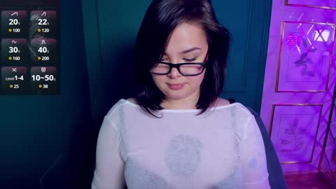 Snapshot of maya_muse chatting on 3, 12, 2024 Woman online show from 3, 12, 2024