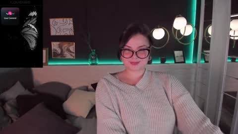 Snapshot of maya_muse chatting on 3, 2, 2025 Woman online show from 3, 2, 2025