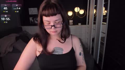 Snapshot of maya_muse chatting on 8, 11, 2025 Woman online show from 8, 11, 2025