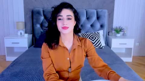 Maya online show from 14, 11, 2025