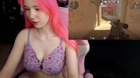 Maya Viola online show from 19, 11, 2025