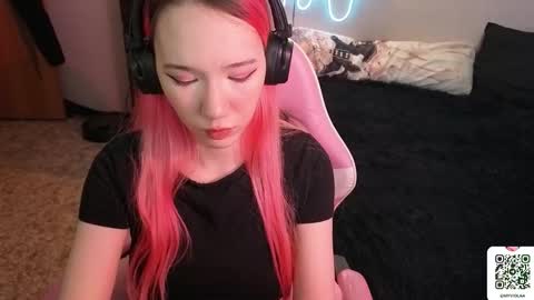 Maya Viola online show from 11, 2, 2026