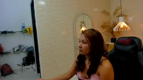 Snapshot of mayaa_naughty chatting on 25, 4, 2026 Maya Naughty online show from 25, 4, 2026