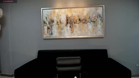 M A Y A    H O F F M A N online show from 18, 2, 2026