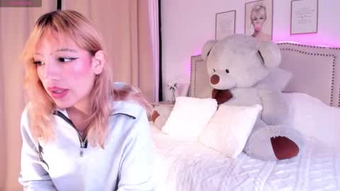 Mayajhons online show from 15, 1, 2026